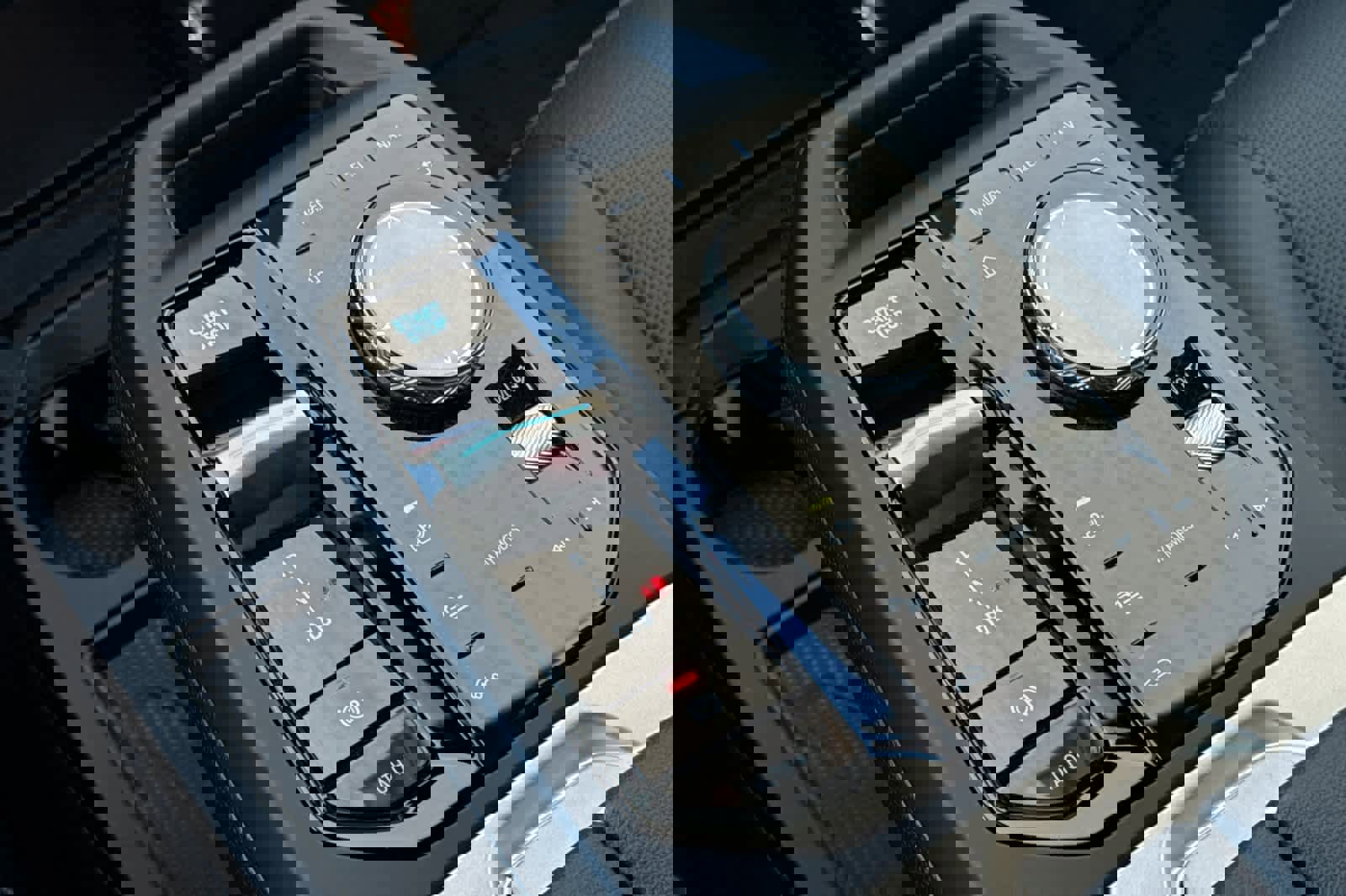 Certified 2025 BMW iX xDrive50 w/ Premium Package image 25