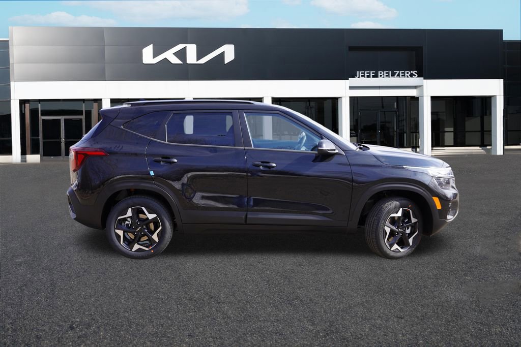 New 2026 Kia Seltos S AWD/4WD image 2
