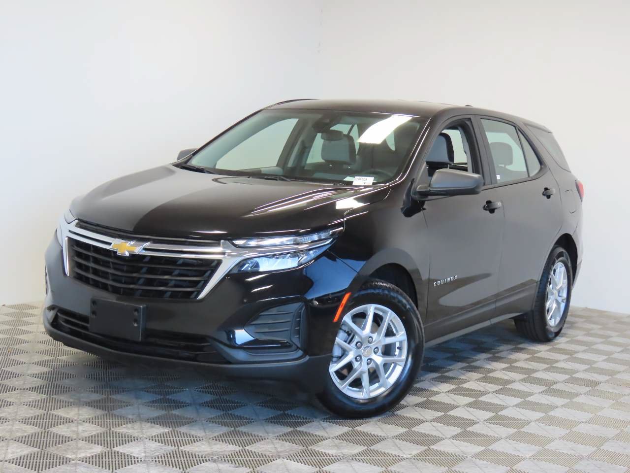 Used 2024 Chevrolet Equinox LS