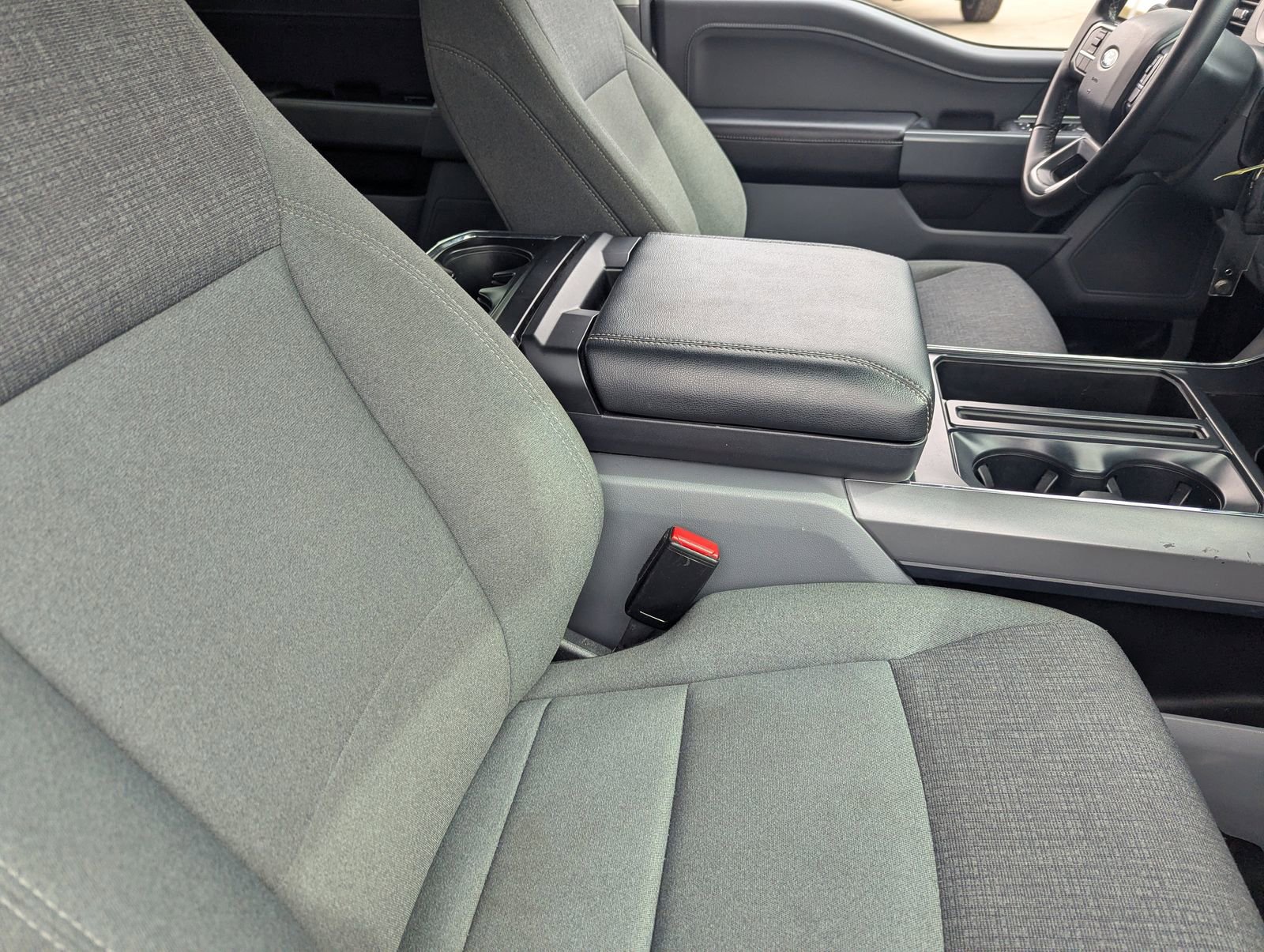 Certified 2024 Ford F150 XLT w/ Mobile Office Package image 10