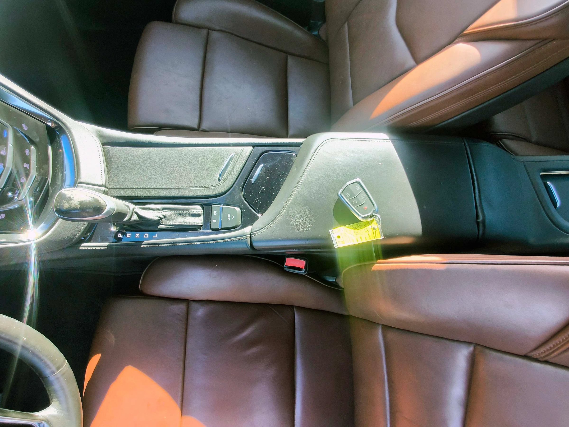 Used 2016 Cadillac ELR FWD image 23