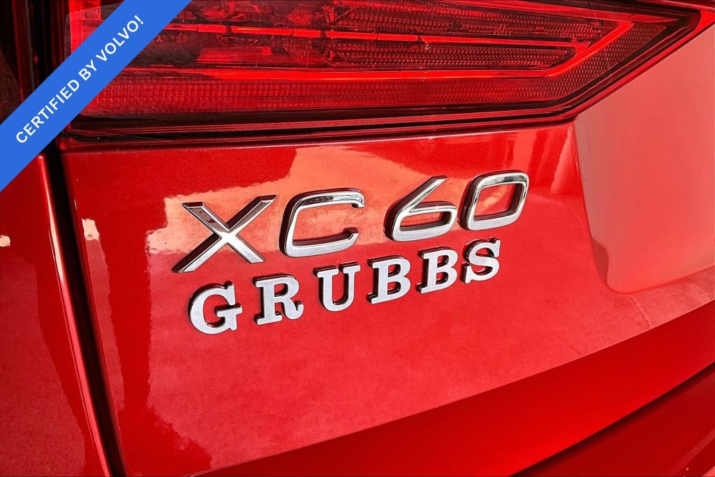 Certified 2025 Volvo XC60 B5 Plus AWD/4WD image 42