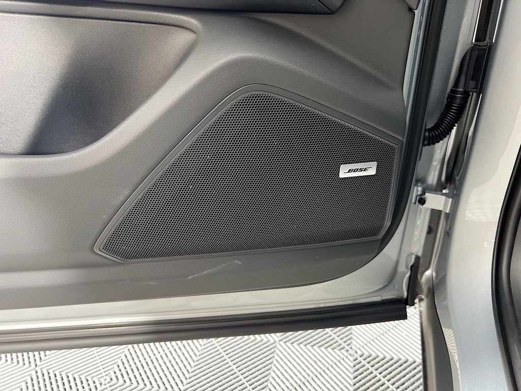 New 2026 Porsche Cayenne image 21