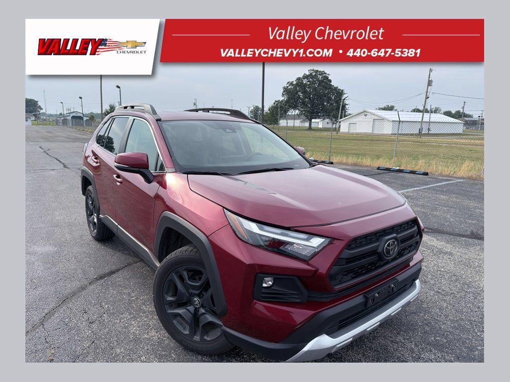 Used 2024 Toyota RAV4 Adventure AWD/4WD video 1