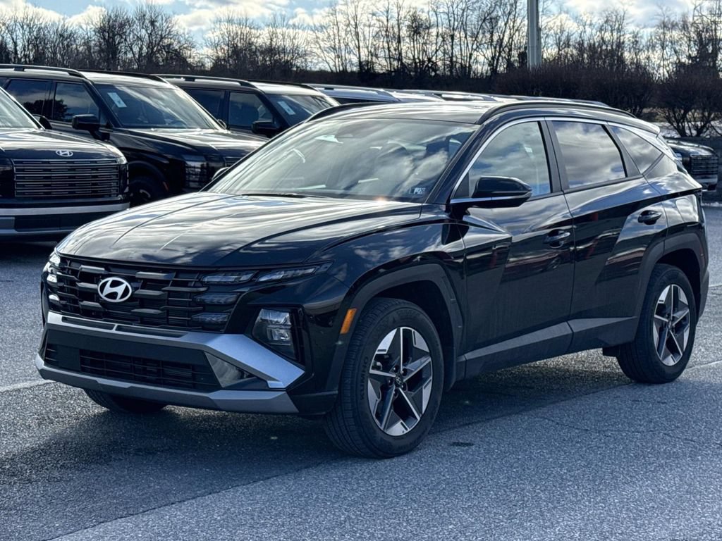 Used 2025 Hyundai Tucson SEL AWD/4WD image 28