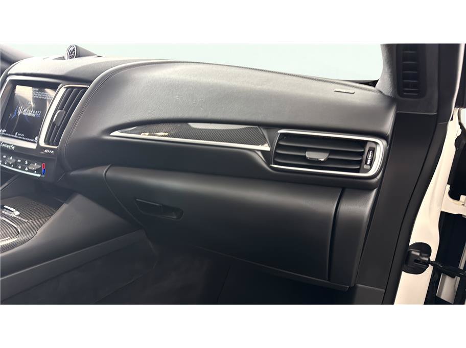 Used 2019 Maserati Levante S AWD/4WD image 22