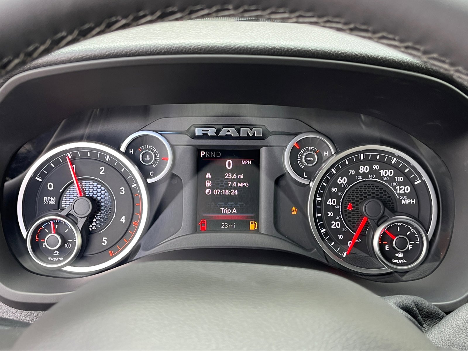 New 2025 RAM 2500 Big Horn AWD/4WD image 19