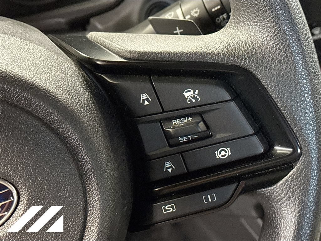 Used 2024 Subaru Crosstrek 2.5i Premium AWD/4WD image 13