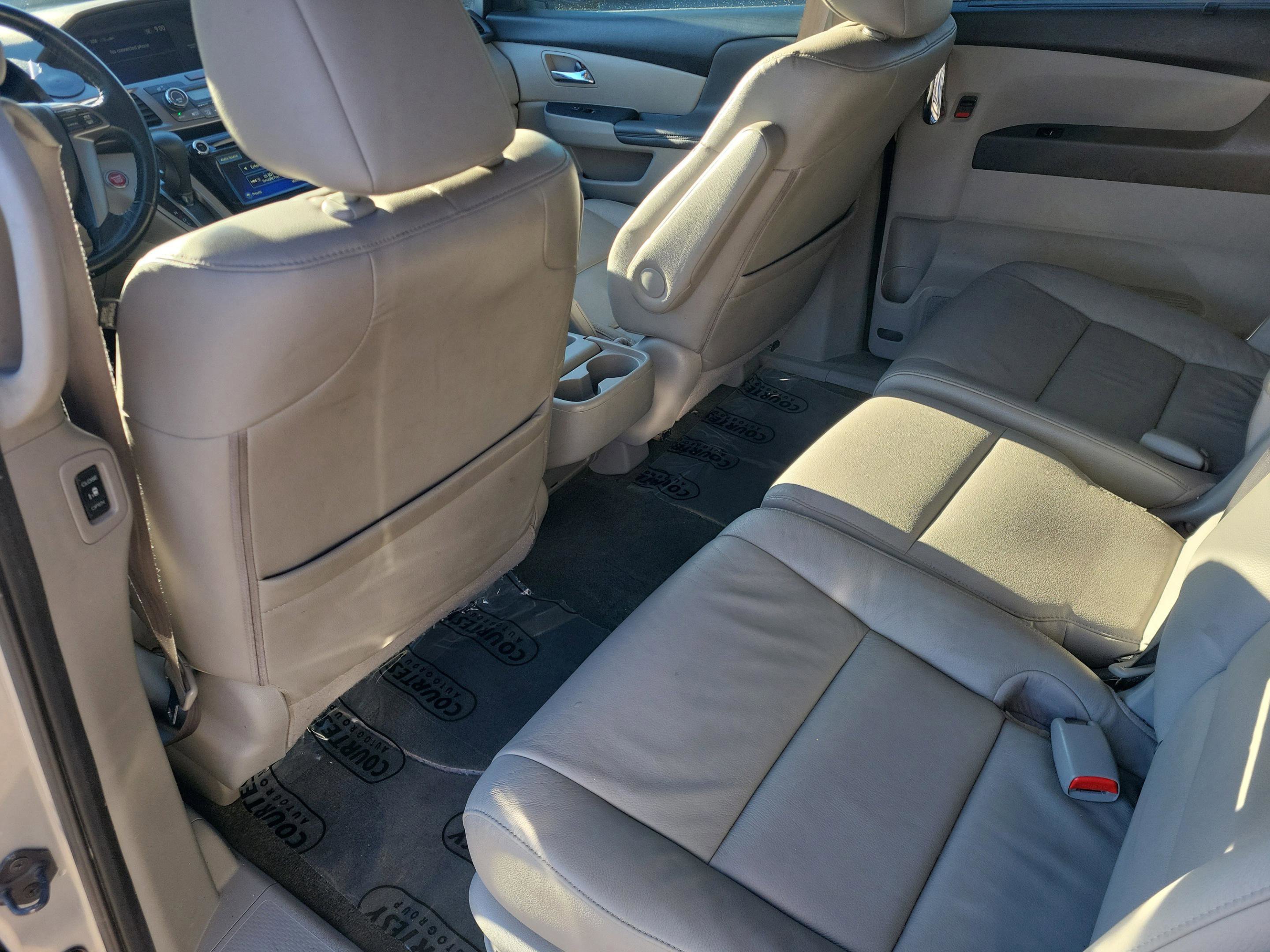 Used 2016 Honda Odyssey EX-L image 11