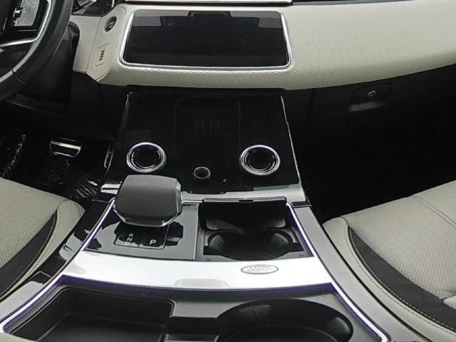 Used 2023 Land Rover Range Rover Velar R-Dynamic S AWD/4WD image 32