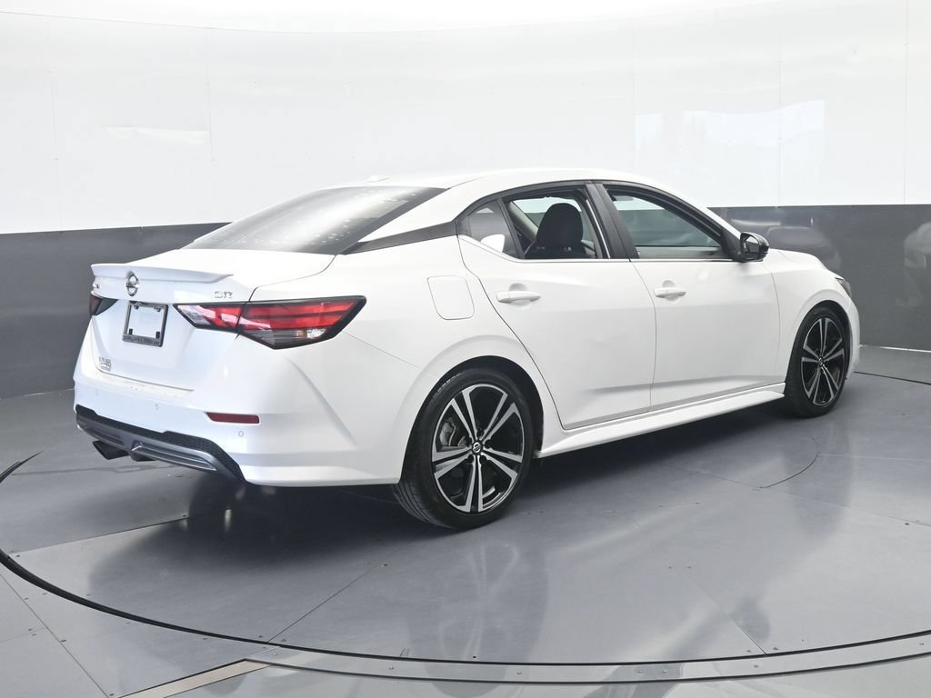 Used 2020 Nissan Sentra SR w/ Electronics Package FWD image 6