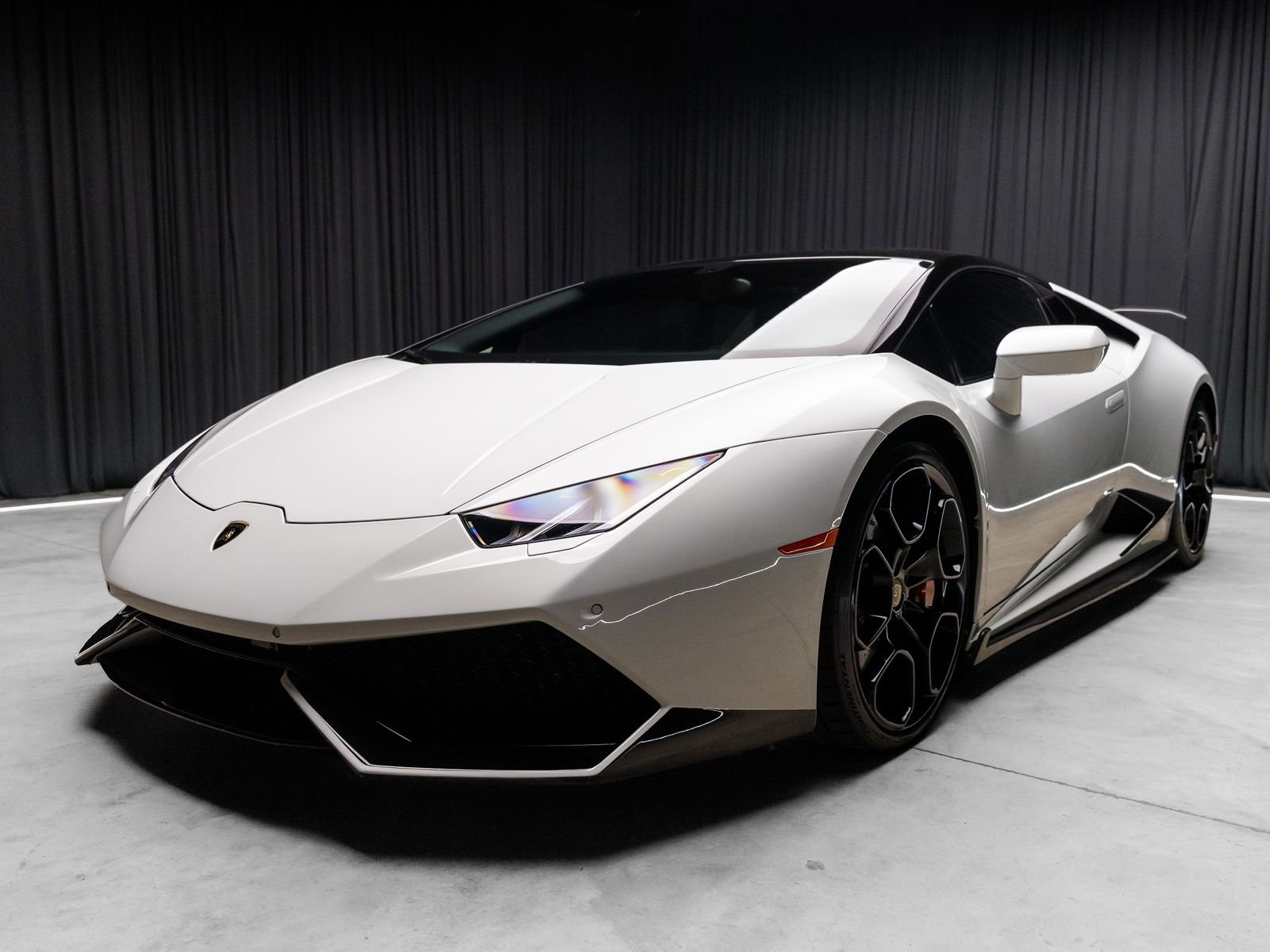 Used 2016 Lamborghini Huracan LP 610-4 AWD/4WD image 26