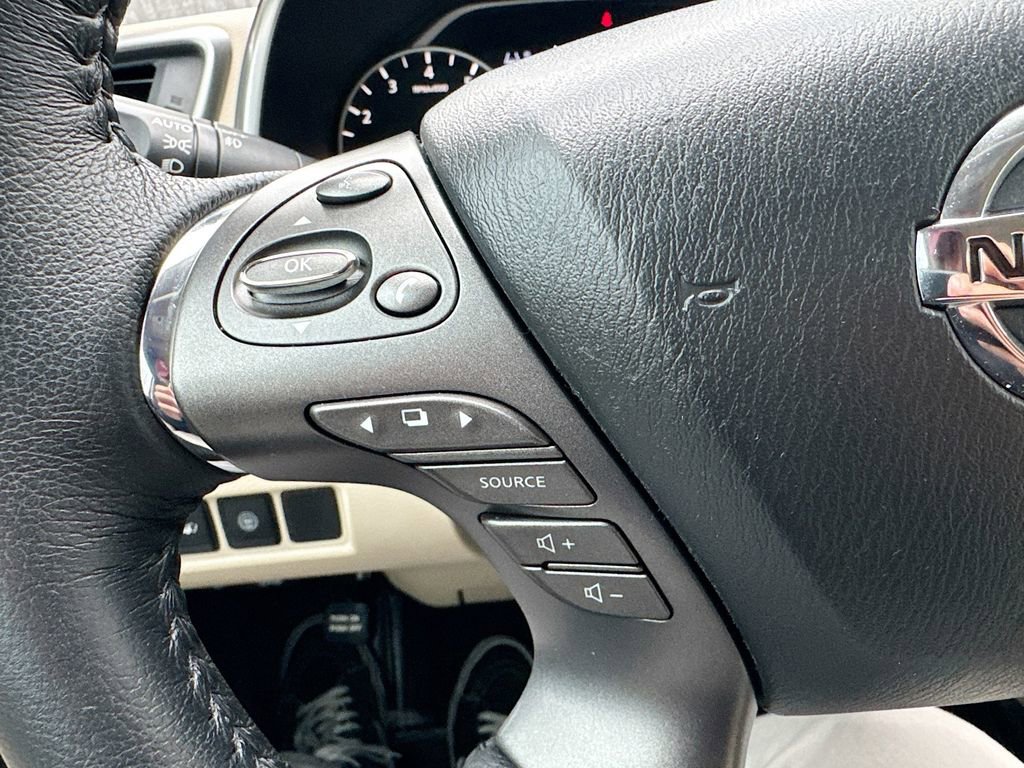 Used 2021 Nissan Murano SL image 9