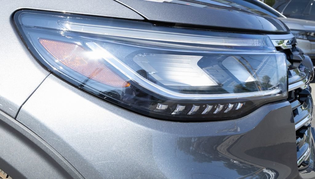 New 2026 Ford Explorer Active AWD/4WD image 20