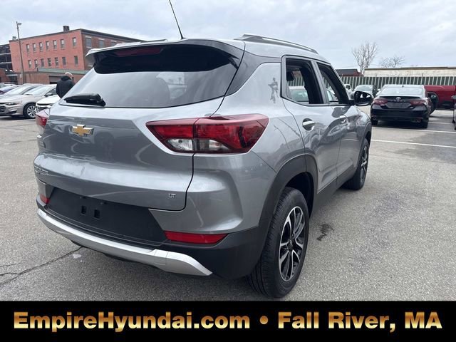 Used 2025 Chevrolet TrailBlazer LT image 8