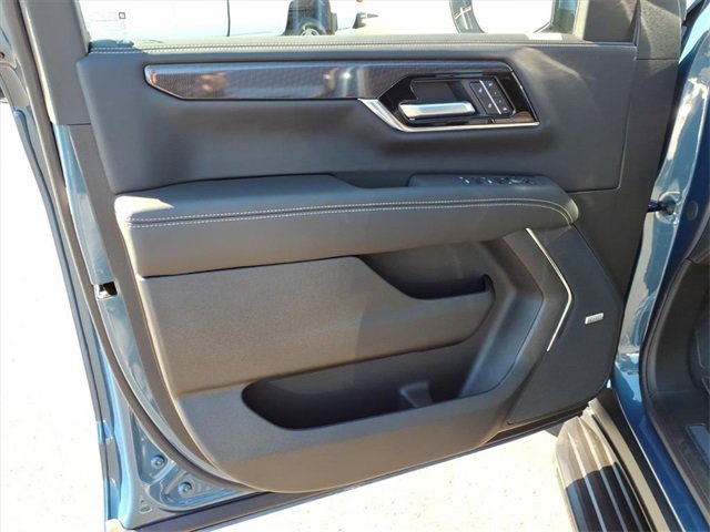 New 2026 GMC Yukon Elevation image 20