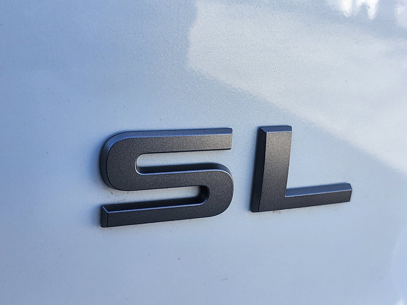 Used 2025 Nissan Armada SL w/ Captain's Chari Seat Package image 21