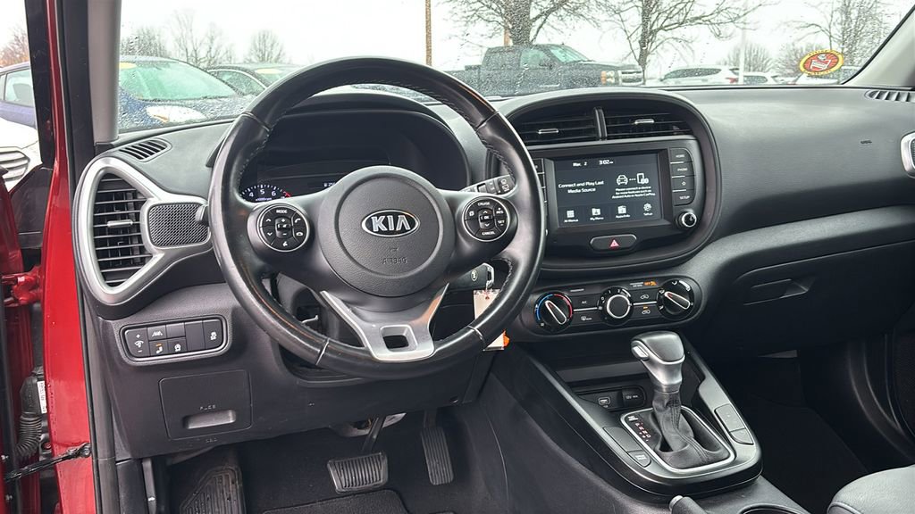 Used 2021 Kia Soul X-Line image 13