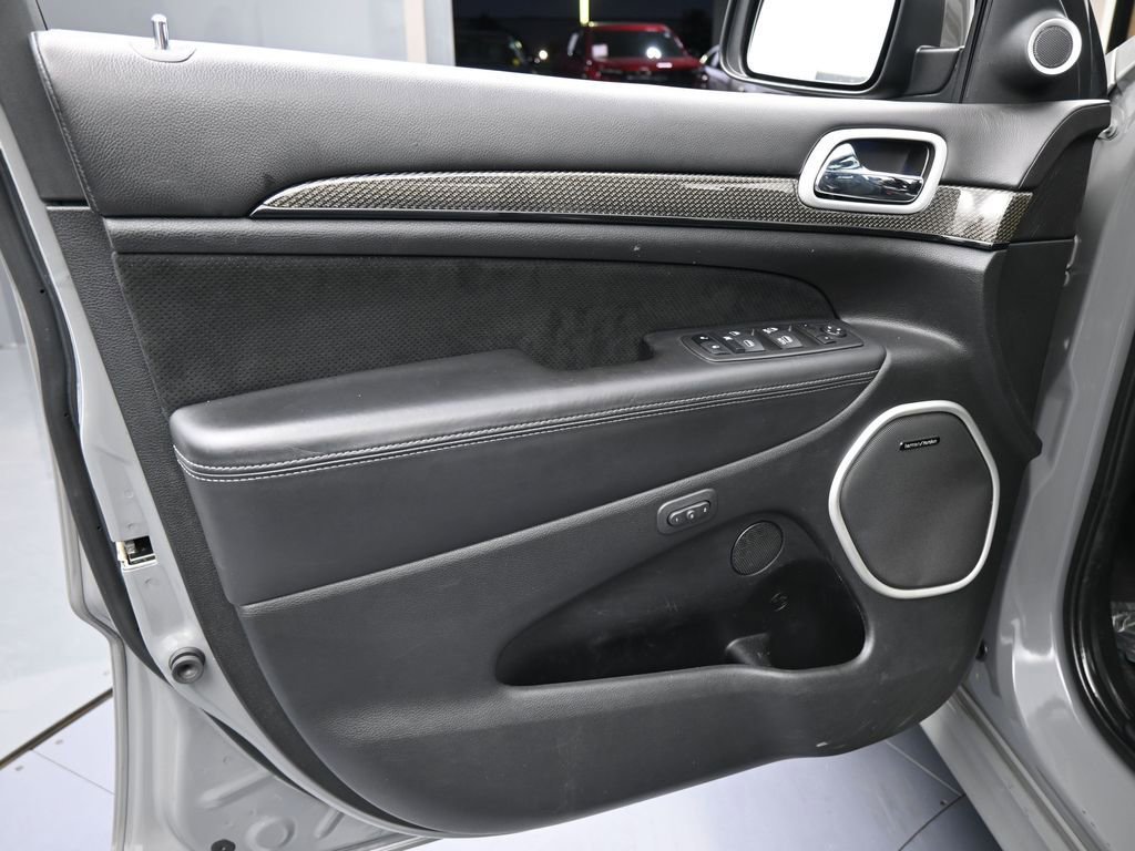 Used 2021 Jeep Grand Cherokee Trackhawk w/ Trailer Tow Group IV image 21