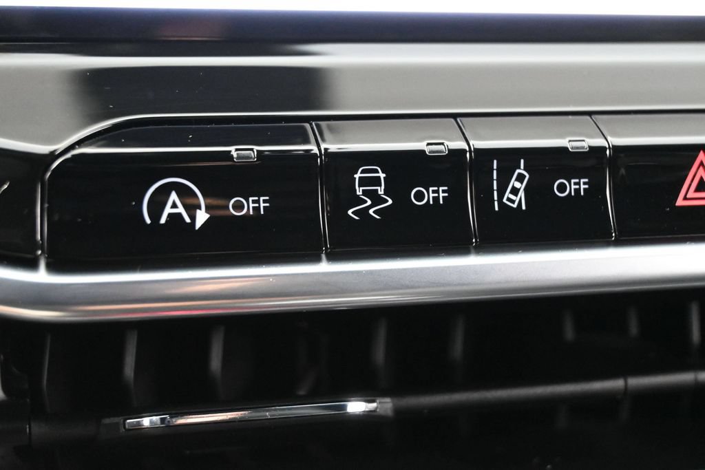 Used 2023 Jeep Compass Limited AWD/4WD image 11