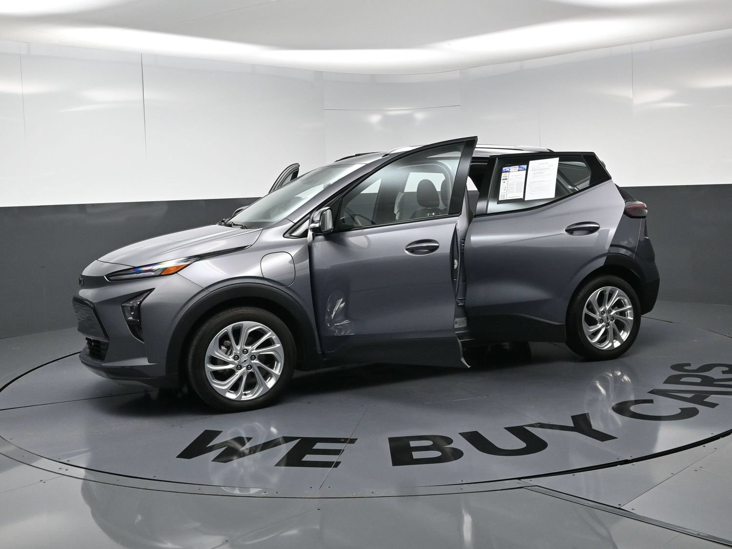 Used 2022 Chevrolet Bolt EUV LT w/ Driver Confidence Package FWD image 21