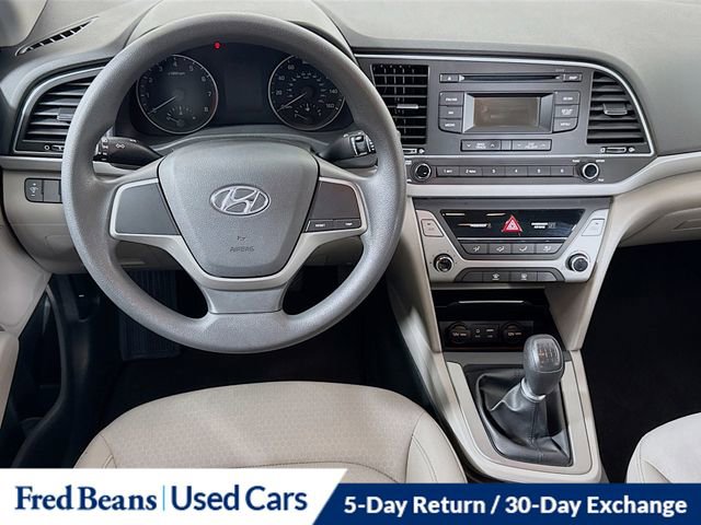 Used 2017 Hyundai Elantra SE image 20