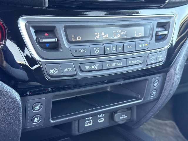 Used 2024 Honda Ridgeline Black Edition image 15