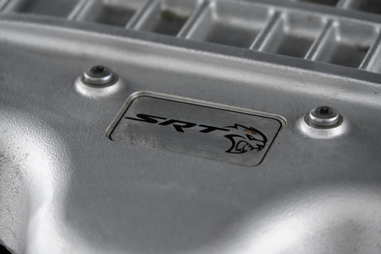 Used 2016 Dodge Challenger SRT Hellcat RWD image 18