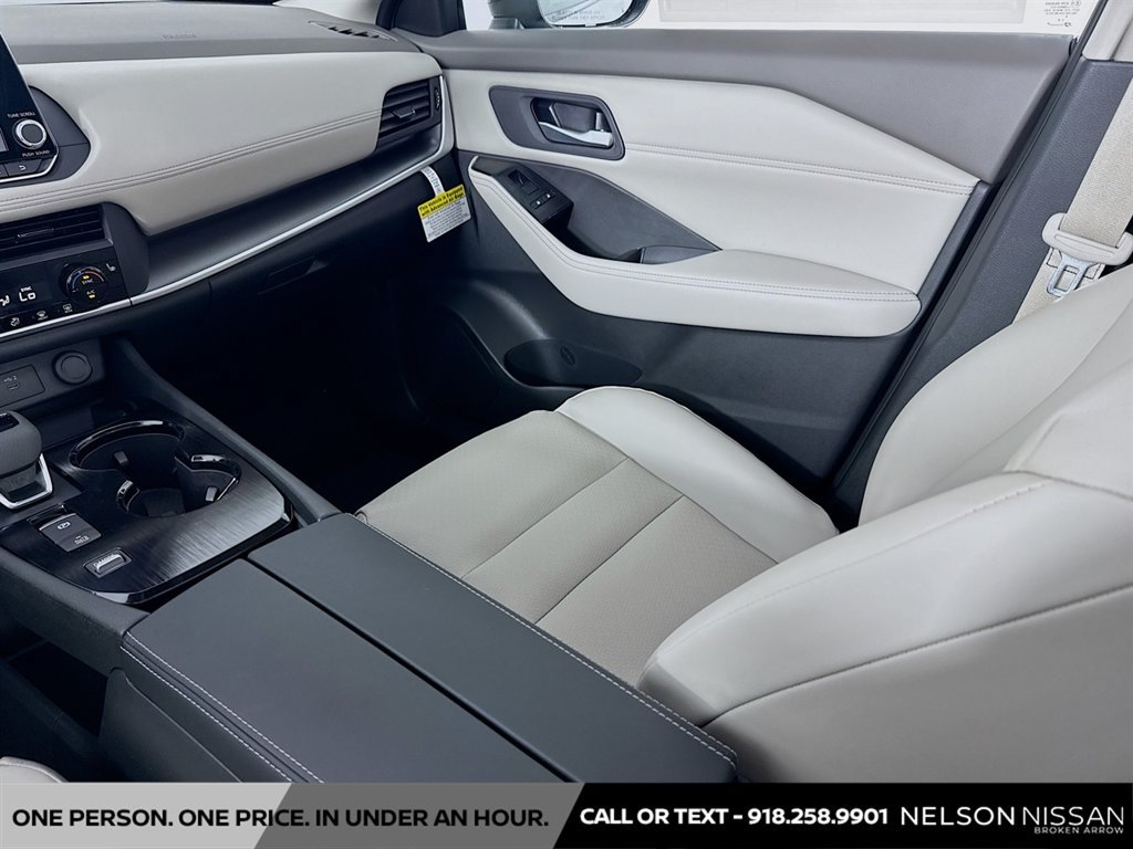New 2026 Nissan Rogue Dark Armor FWD image 23