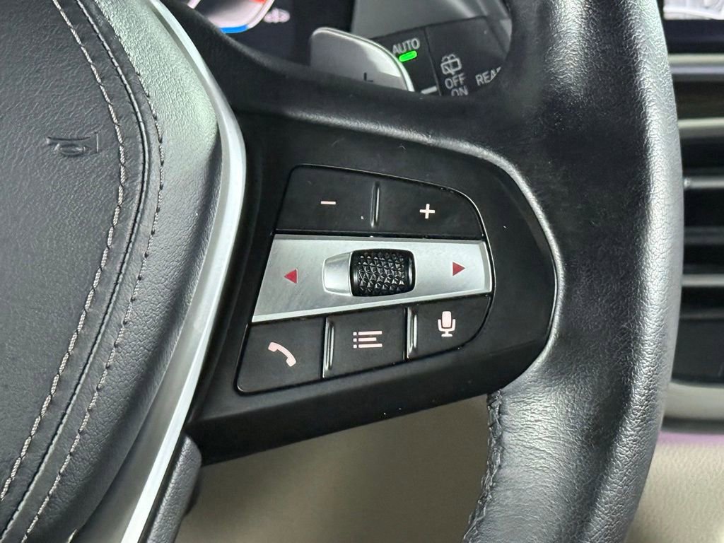 Used 2020 BMW X5 xDrive50i w/ Executive Package image 46