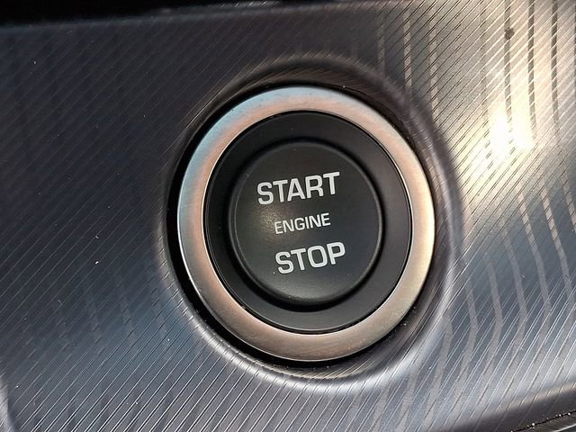 Used 2023 Jaguar F-TYPE R image 27