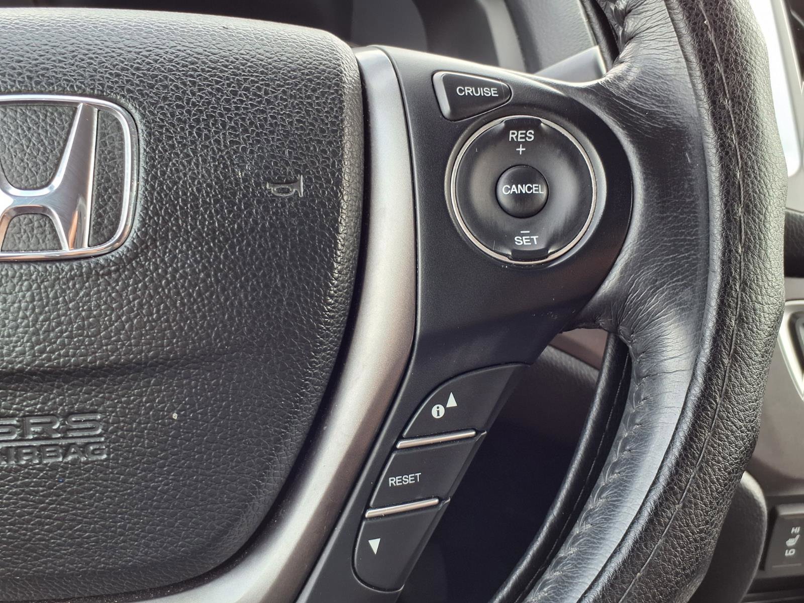 Certified 2018 Honda Ridgeline RTL-T image 16