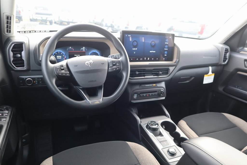 New 2025 Ford Bronco Sport Big Bend image 2