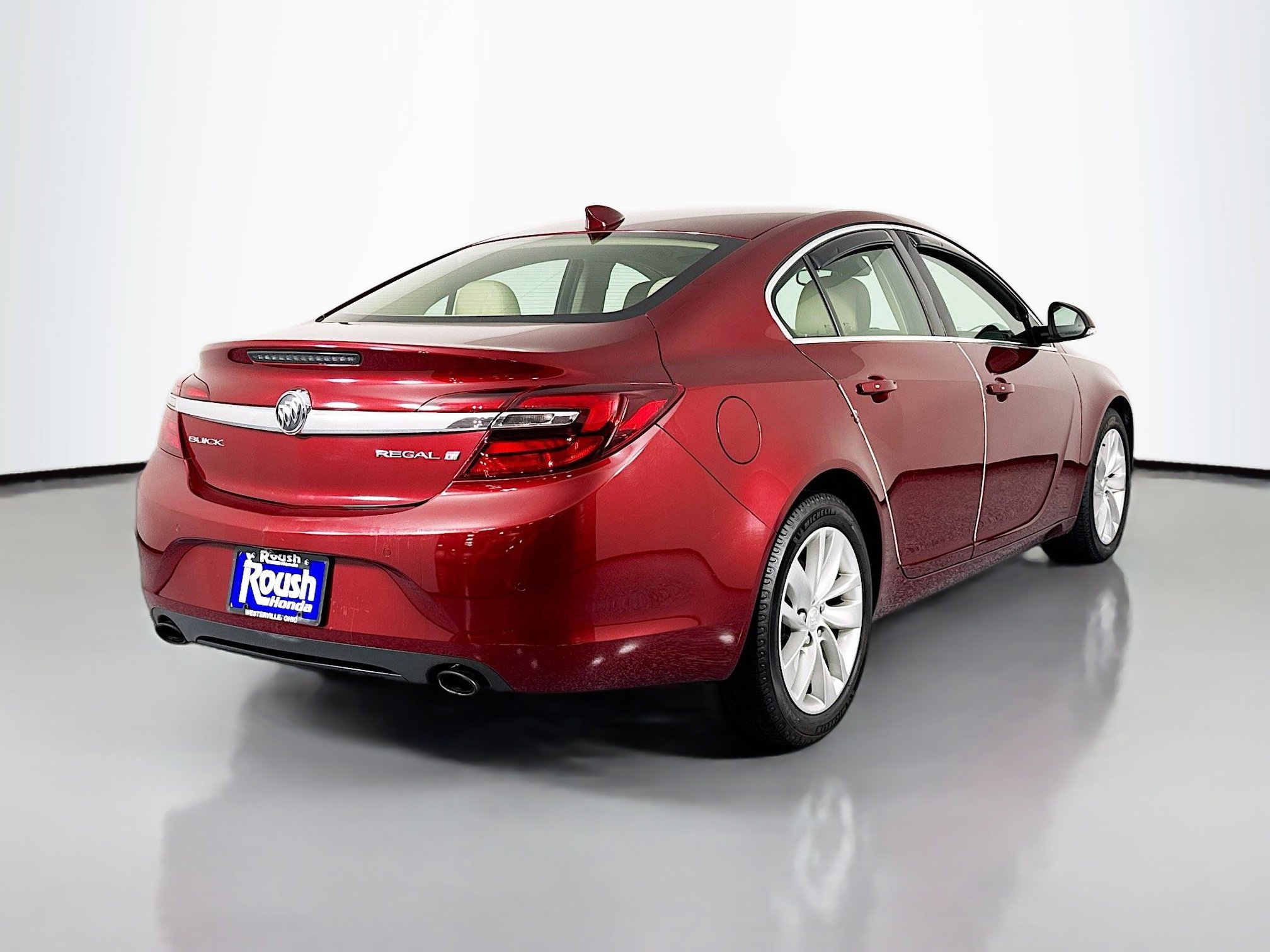 Used 2016 Buick Regal Premium w/ Driver Confidence Package #1 FWD image 5