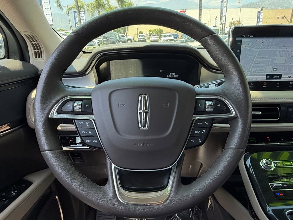 Used 2023 Lincoln Nautilus FWD image 21