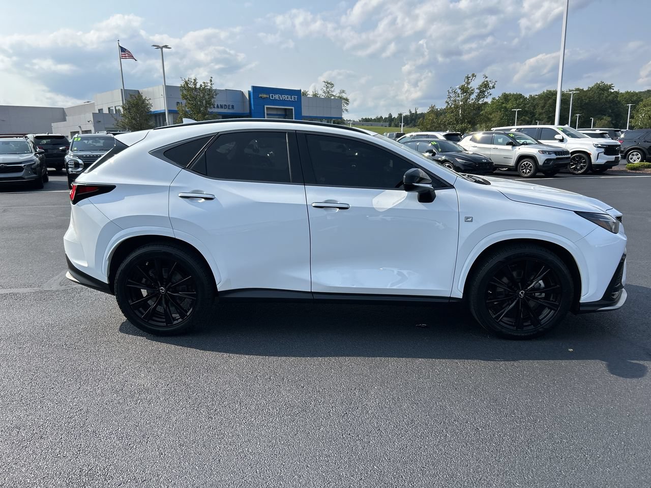 Used 2023 Lexus NX 350 F Sport AWD/4WD image 8