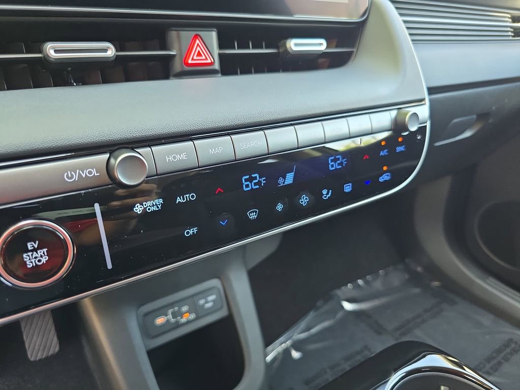 New 2025 Hyundai Ioniq 5 SE AWD/4WD image 21