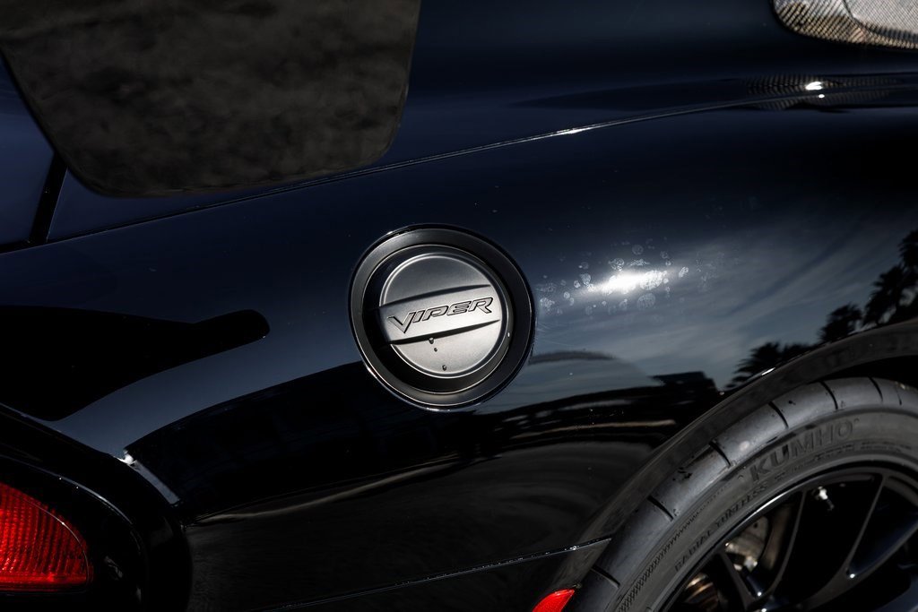 Used 2017 Dodge Viper GTC w/ ACR Package image 8