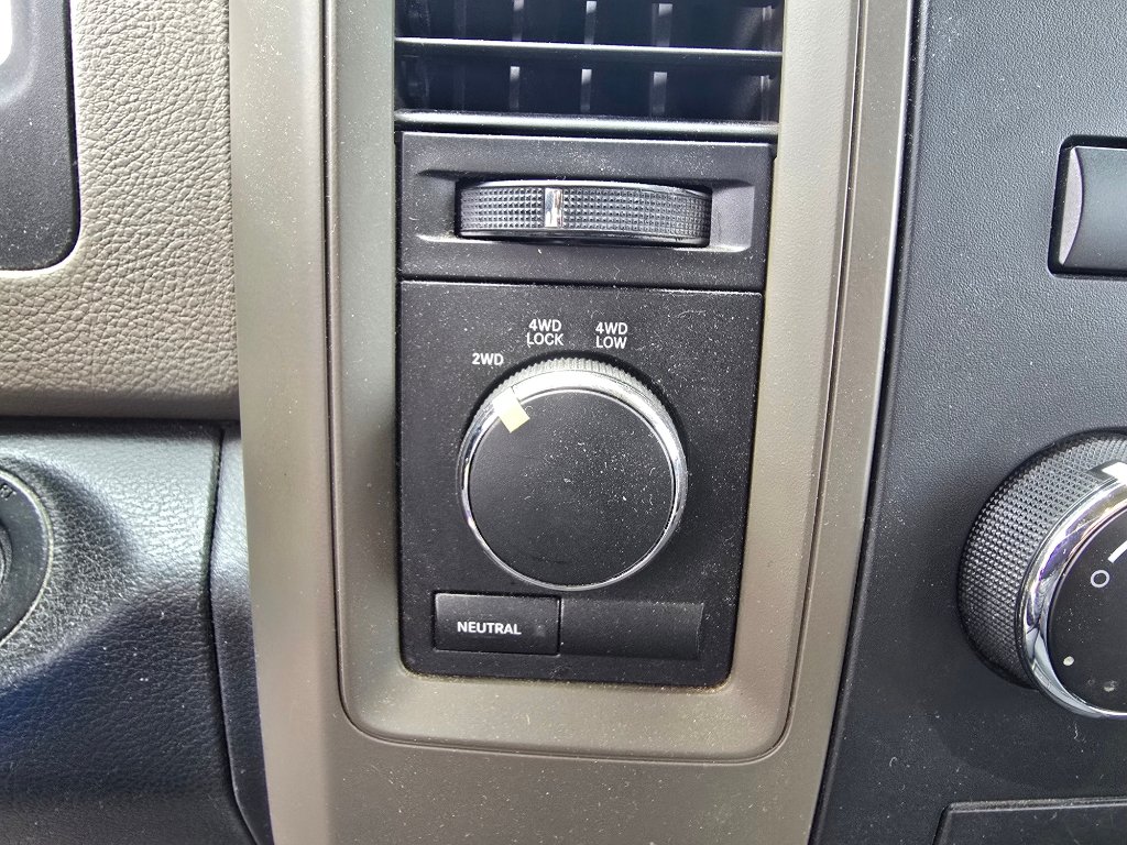 Used 2012 RAM 1500 Express w/ ST Popular Equipment Group AWD/4WD image 24