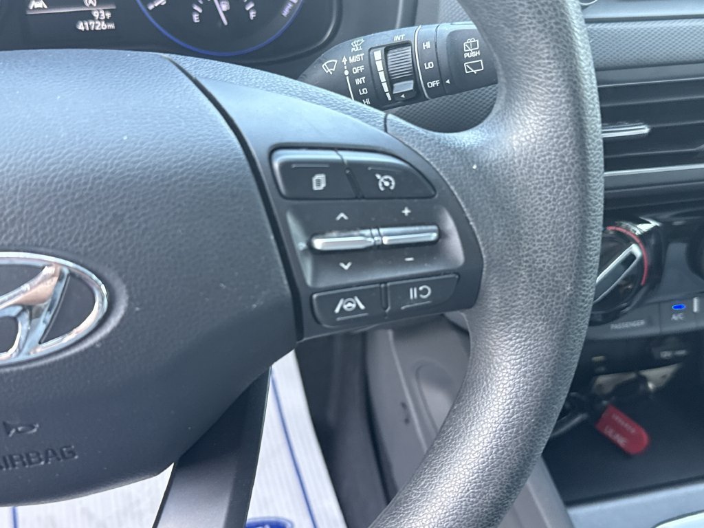Certified 2023 Hyundai Kona SEL AWD/4WD image 21