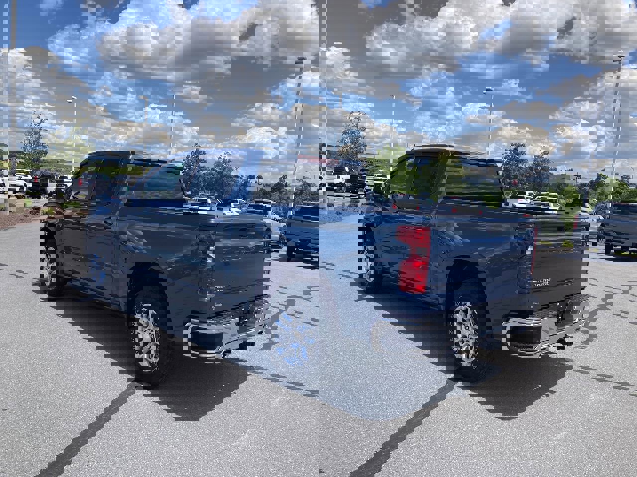 New 2024 Chevrolet Silverado 1500 LT w/ Z71 Off-Road Package image 5