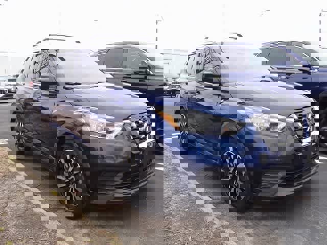 Used 2020 Nissan Kicks SV w/ Exterior Package image 3