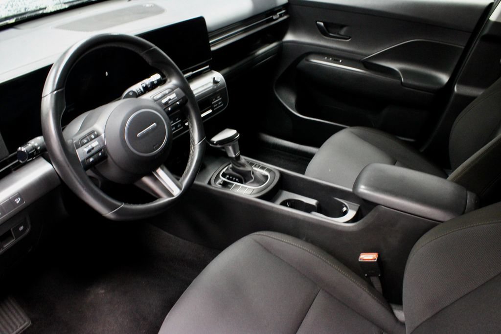 Used 2025 Hyundai Kona SEL AWD/4WD image 22