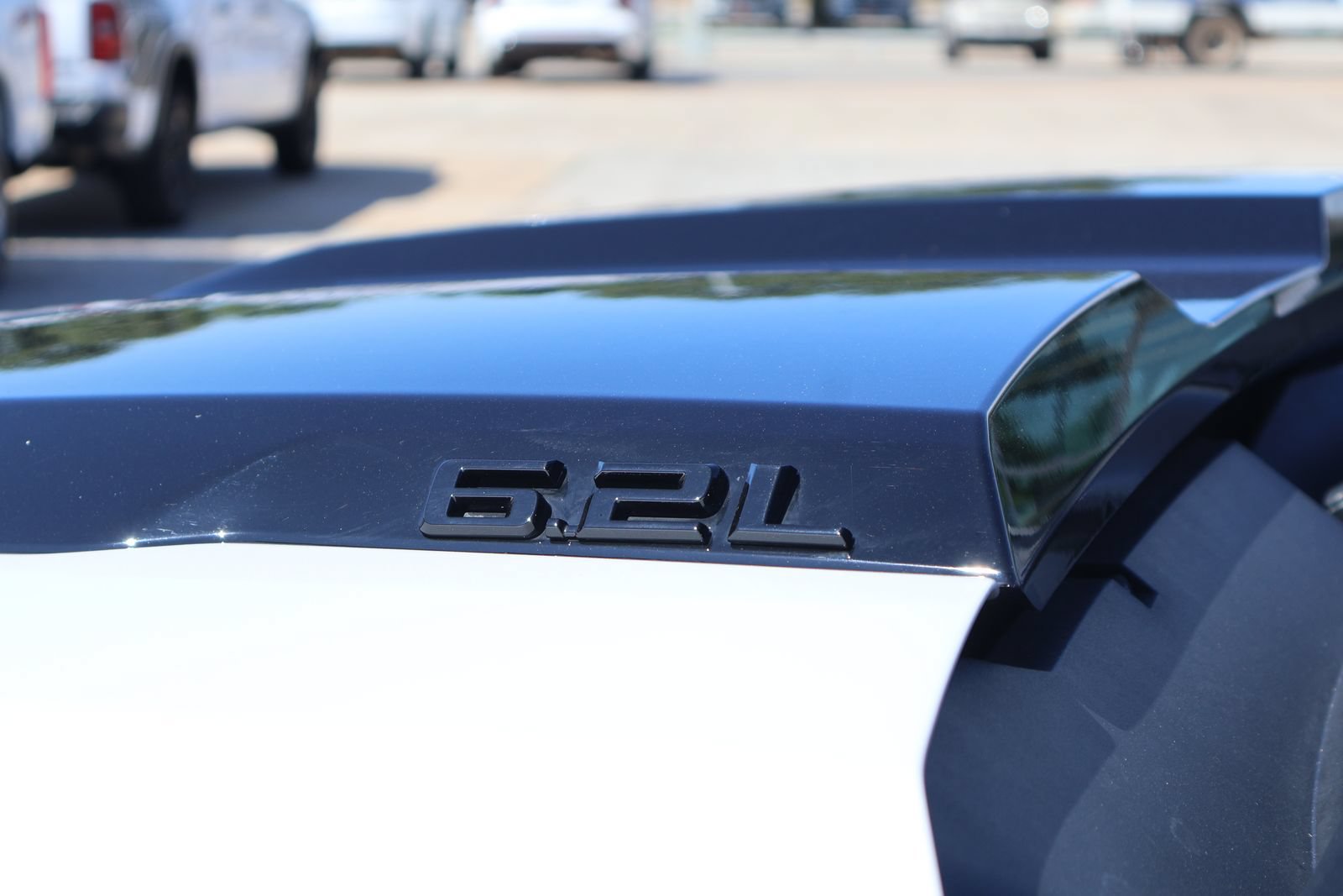 Used 2024 Chevrolet Silverado 1500 LT Trail Boss w/ Convenience Package II AWD/4WD image 5