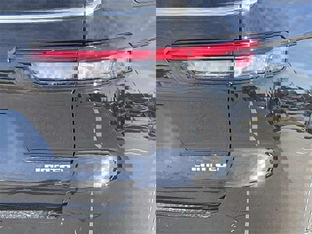 Used 2025 Jeep Grand Cherokee L Limited image 7