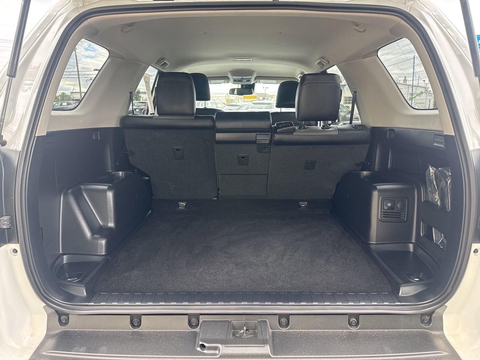 Used 2024 Toyota 4Runner SR5 Premium image 12