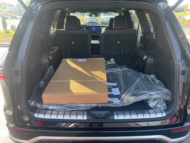 New 2026 Lexus TX 500h AWD image 15