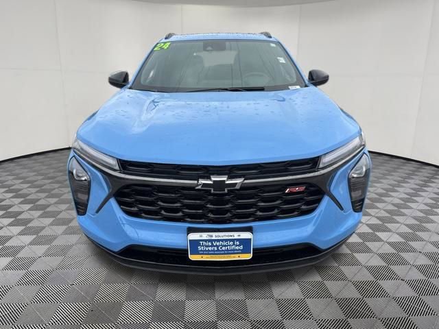 Used 2024 Chevrolet Trax RS w/ Sunroof Package image 13