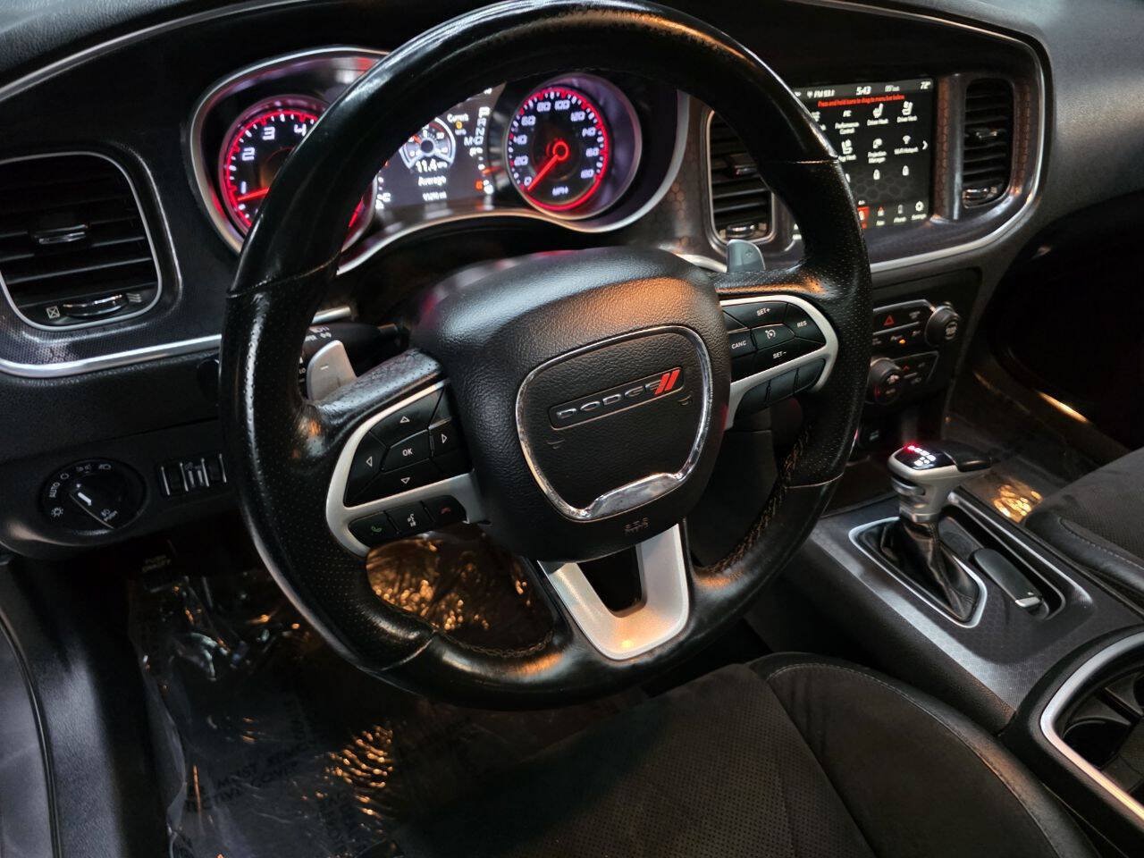 Used 2018 Dodge Charger R/T Scat Pack w/ Dynamics Package RWD image 12