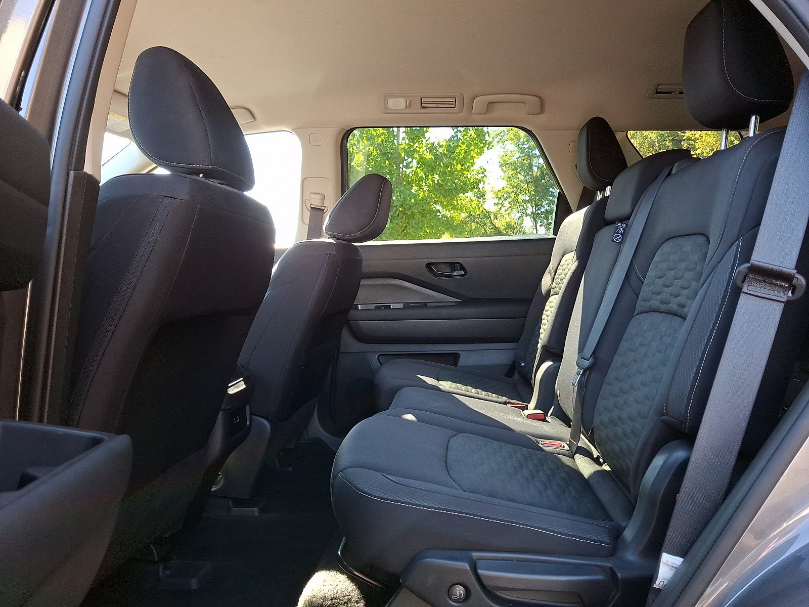 Certified 2024 Nissan Pathfinder S AWD/4WD image 10